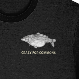 Crazy for Commons Crest Logo Carp Fishing T-Shirt - Image 2